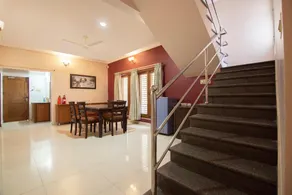 OYO Eyrie Comforts Near Nexus Mall Koramangala - Image 3