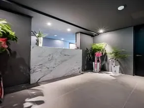 THE GRAY HOTEL - Image 3