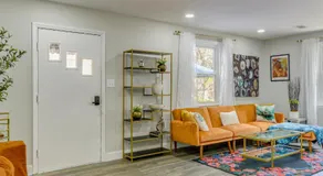 'The Red Door' Stylish Family Home in Falls Church - Image 3