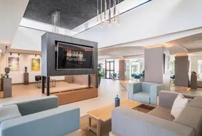 Hotel Pyr Marbella - Image 2