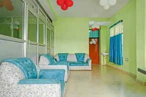 Flagship Hotel Kadambari - Image 4