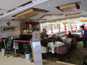 Huangshan Baiyun Hotel - Image 4