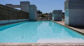 Piscina y garaje cerca del centro by CABANA Rentals - Image 3