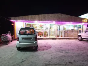 Veshnavi Paradise Hotel Restaurant - Image 5