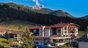 Hotel Lumberger Hof - Image 4