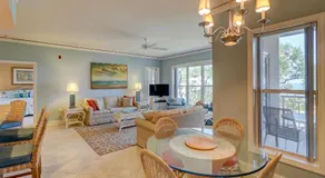 Updated Oceanfront 3 BR Full Kitchen Two King Bed Bikes & Beach Gear included - Image 4