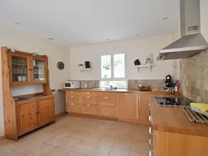 Hyggelig villa med pool - Image 3