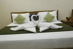 Hotel New Amirtham inn - Image 5