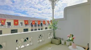 Moonstone Homestay & Cafe - Vinhomes Ocean Park 2 - Image 4