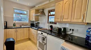 Oxford Central Studios & Apartments - Image 3