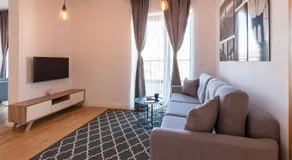 Central Apartment - Image 2