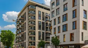 Apartament Dom przy Okrzei by Renters Prestige - Image 2
