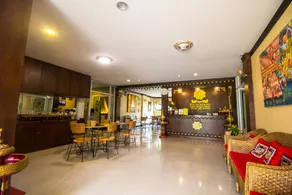 FAI KHAM BOUTIQUE - Image 3