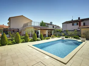 Holiday Home in Medulin with Private Pool - Image 4