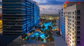 Ultimate Tampa Getaway w Pool- Hot Tub in Prime Location - Image 3