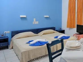 Filia Hotel Apartments - Image 5