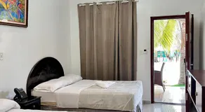 Paradise Resort - Image 2