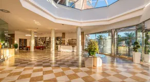 Oliva Nova Beach & Golf Hotel - Image 5