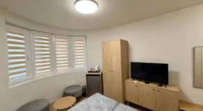 Boutique Rooms Desi 3 - Image 2