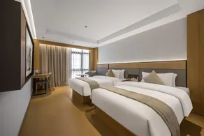 Xiushan Junyi Hotel (Government Square Branch) - Image 2