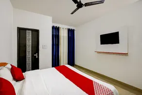 Hotel O Relax Inn - Image 3