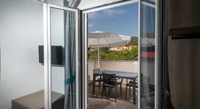 Loggos Apartments - Image 2
