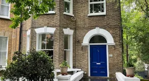 Exceptionally Large Newly-Refurbished 1-Bed Flat in Hither Green - Image 2