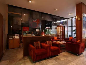 Arcadia Hotel - Image 4