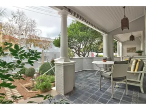 Parker Cottage Guesthouse - Image 4