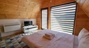 La Casute Piatra Teiului - Image 2