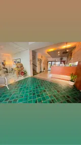 Central Place Hotel - Image 4