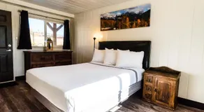 Garden of the Gods RV Resort - Image 2