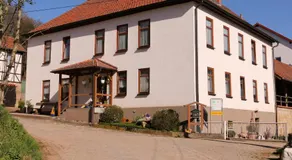 Charmante maison de vacances conviviale et familiale avec terrasse, barbecue et jardin - Image 5