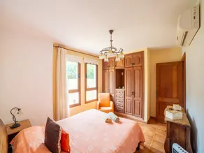 Villa in Tenerife with Pool and Sea Views - Image 4