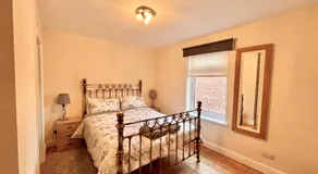 St Nicholas Street - Image 2