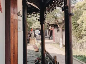 Qinxin Garden Inn in Zhouzhuang Ancient Town - Image 4