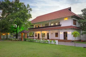 Tamarind Heritage Holiday Home - Image 3