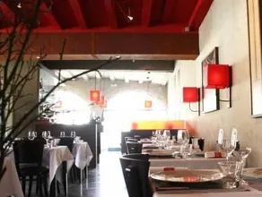 Hôtel Restaurant du Corbeau - Image 4