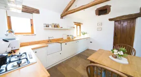 The Nook Cottage - Image 2