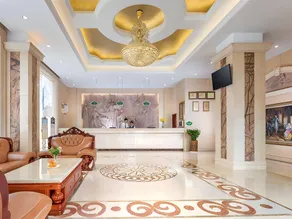 Vienna 3 Best Hotel Shenzhen Longgang Nanlian Metro Station - Image 2