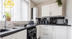 Surrey Suite - Image 5