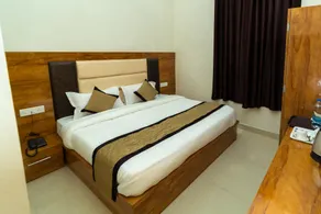 Hotel Chahal Residency - Image 2