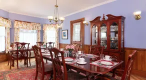 Sinclair Inn Bed & Breakfast - Image 2