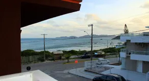 Praia de Quatro Ilhas a 50 metros do mar - Image 4