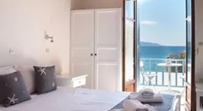 Fisilanis Beachfront Hotel - Image 2
