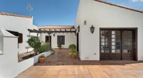 3-bedroom Villa in Golf del Sur - Image 5