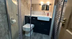 Lindon Guest House - Image 2