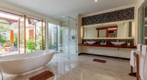 The Grand Villandra Resort Lovina - Image 2