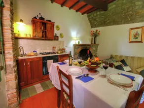 Farmhouse in Cortona - Image 1