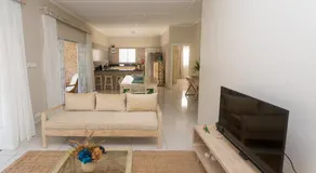 Beau Vallon Villa Chalets - Image 2